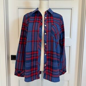 Vineyard Vines flannel button up shirt size 8